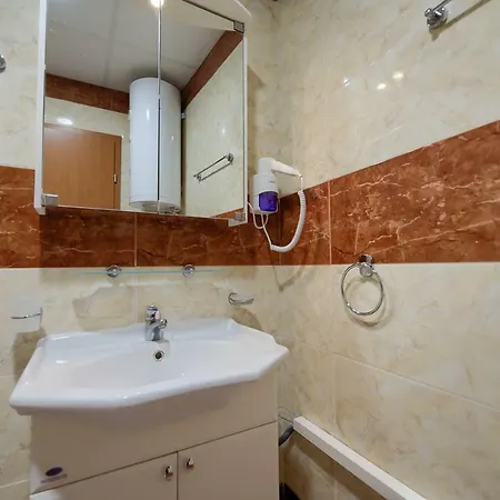 One Bedroom Appartement *